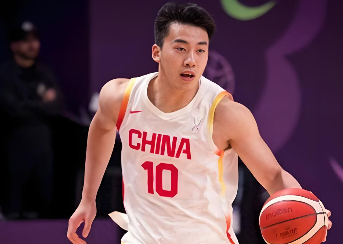 九游娱乐app下载-18分14板！中国男篮21岁小将，打出巨星水平 球迷：真厉害